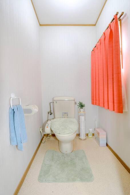 大阪鶴橋駅徒歩2分 トイレ浴室複数あり3階建て一軒家車庫付き公寓 外观 照片